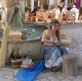 Marché à Forcalquier non loin de Beynes des gites des lavandes dans les Alpes de Haute Provence